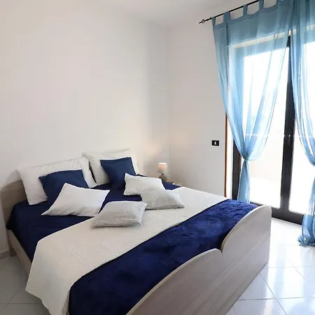 Gi For 6 People Tatil Evi