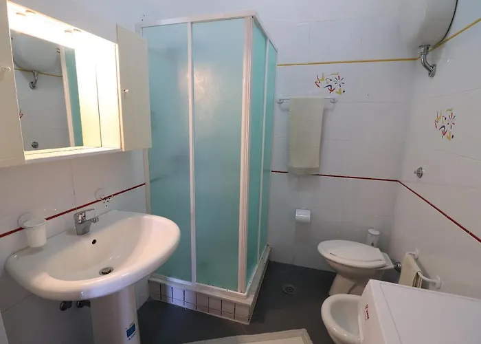 Gi For 6 People 度假居 *